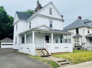 904 Broad St, Endicott, NY 13760