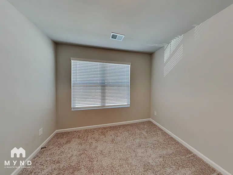 418 S Fortune Way — Photo 10