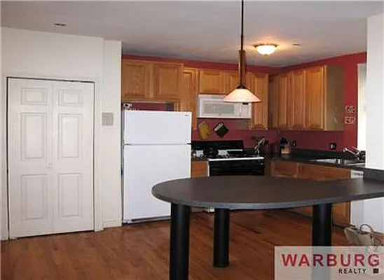 Rented by Warburg | media 22