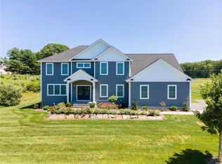 79 Explorer Dr N, Kingstown, RI 02874