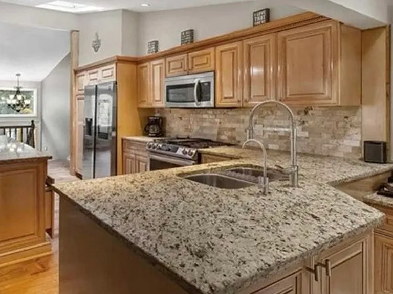442 Wildwood Rd — Photo 11