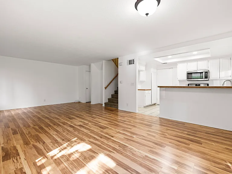 22713 Copper Hill Dr #44 — Photo 4