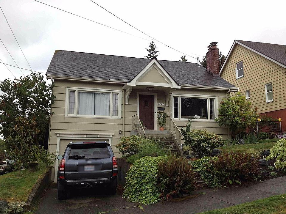 2nd image of 1917 NE 73rd St