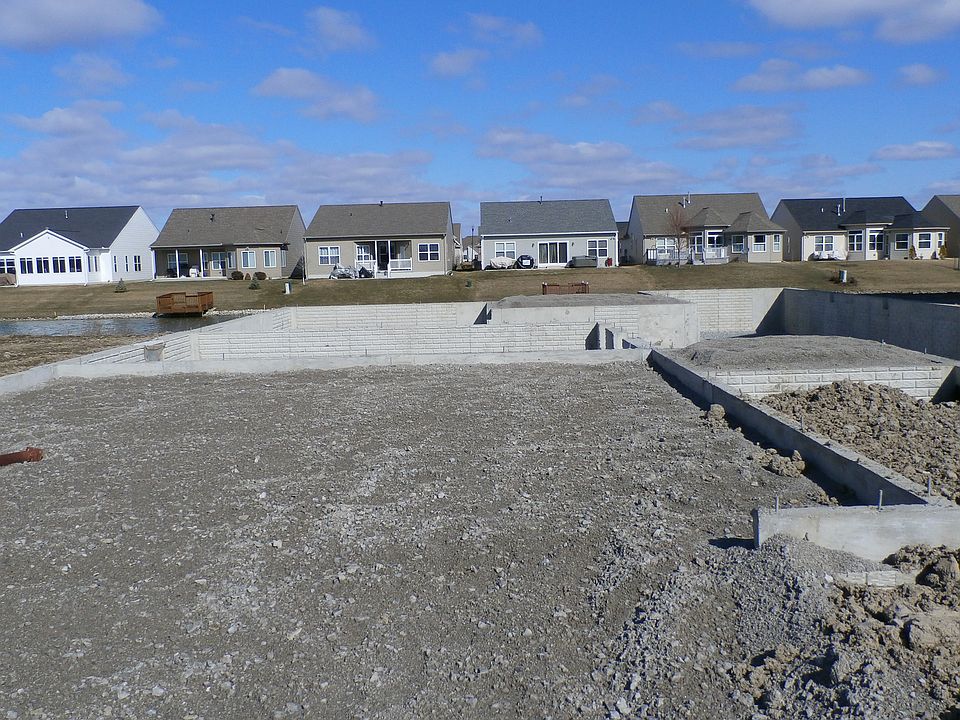 2nd image of 5012 Lake Breeze Ln