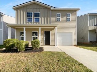 325 Freeman Cir, Villa Rica, GA 30180