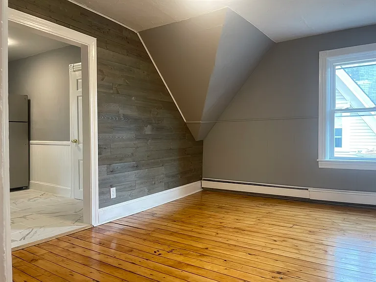 13 Broad St #3 — Photo 5