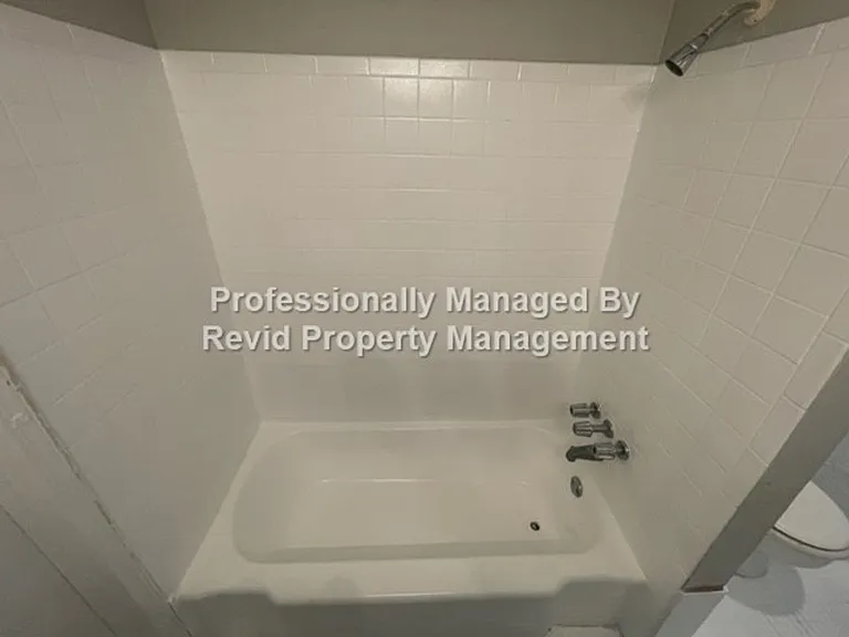 147 Stonewall St. — Photo 57