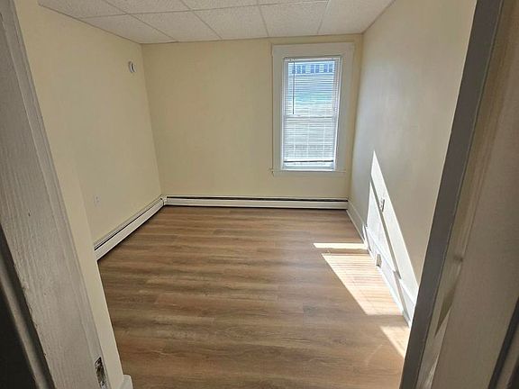 3rd image of 80 Essex Ave #5