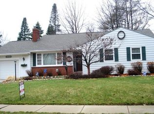 1120 Scottswood Rd, Rockford, IL 61107