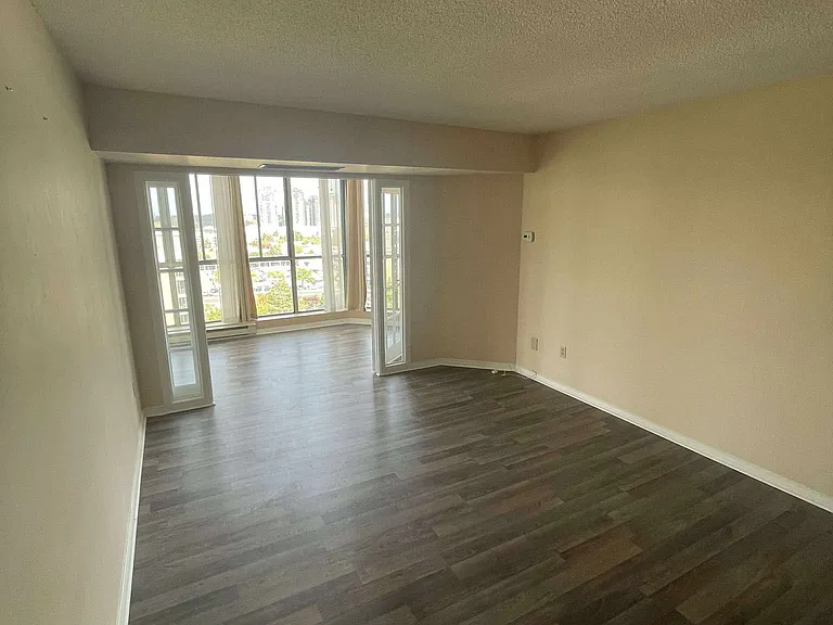 265 Westcourt Pl #1101 — Photo 4