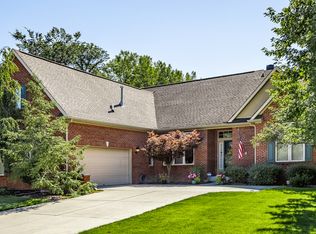 3561 Towne Dr, Carmel, IN 46032