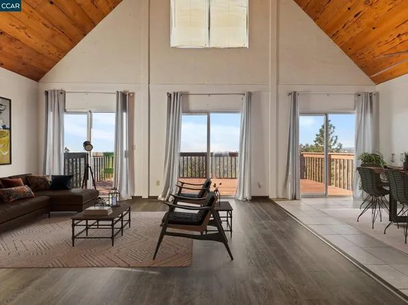18957 Stag Cir, Tuolumne, CA 95379