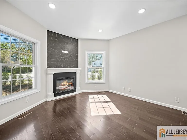 7 Mount Pleasant Ave — Photo 15