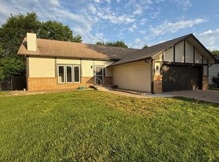 1667 N Rutgers St, Wichita, KS 67212