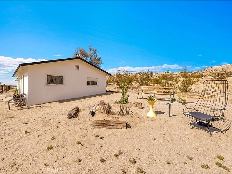 6597 Mesquite Springs Rd — Photo 34