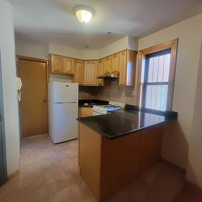 Rented by Oxford Property Group | media 11