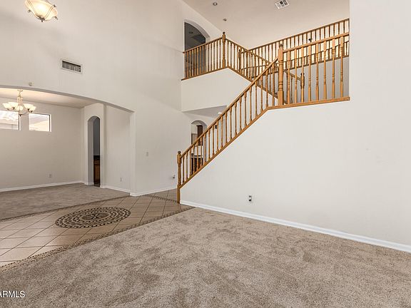 5th image of 5322 W EUCLID Avenue