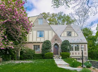 60 Vine Rd, Larchmont, NY 10538