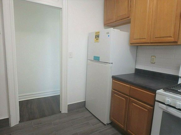 5th image of 54 S Elliott Pl APT 11