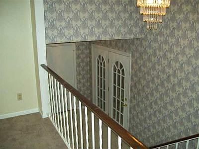 3rd image of 1301 University Blvd