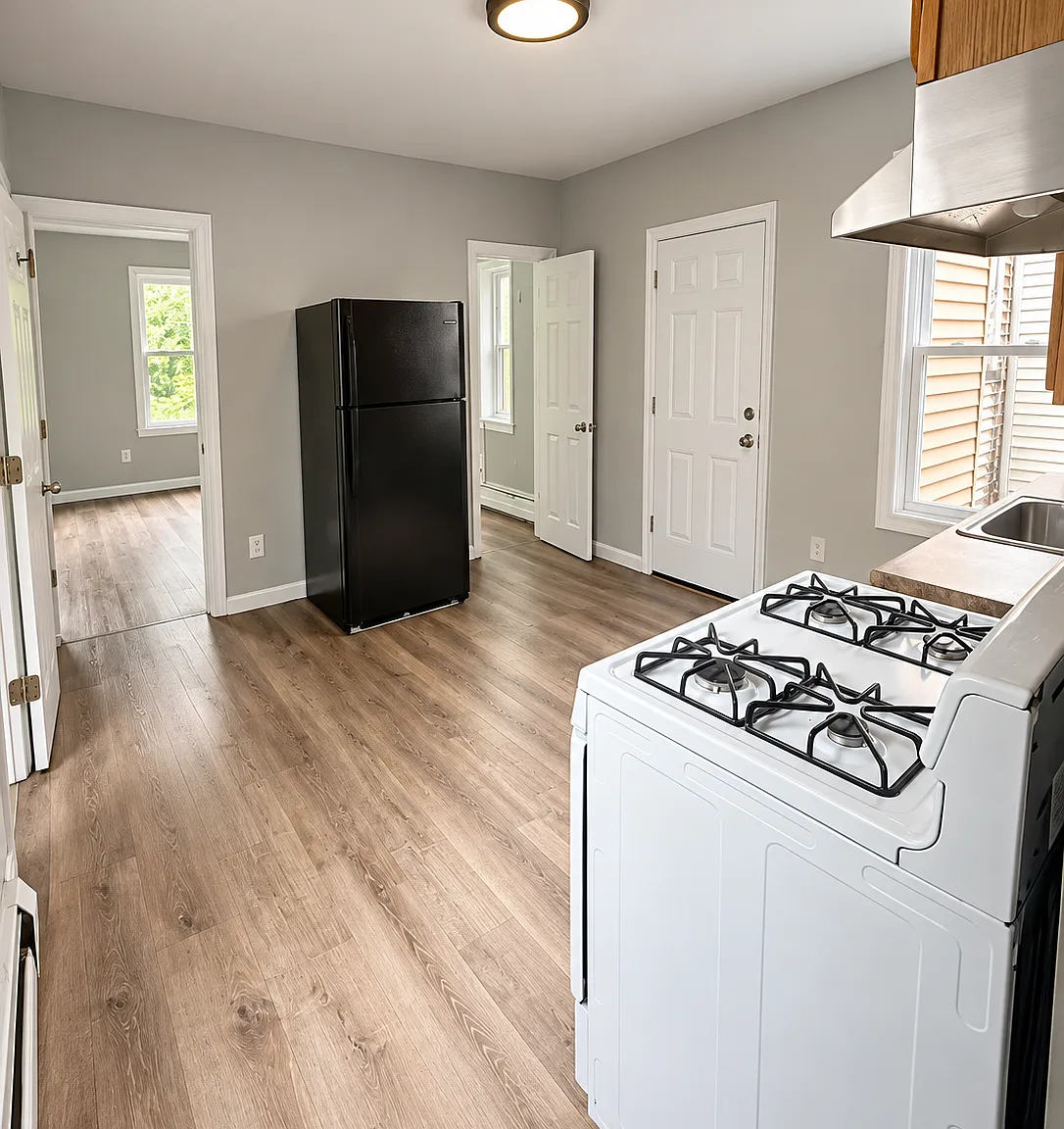 2 bed, 2200 sqft, $2,100 — Photo 4