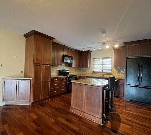 3rd image of 602 Orange Dr APT 173