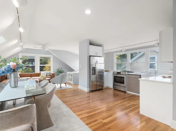146 University Rd Unit 146, Brookline, MA 02445