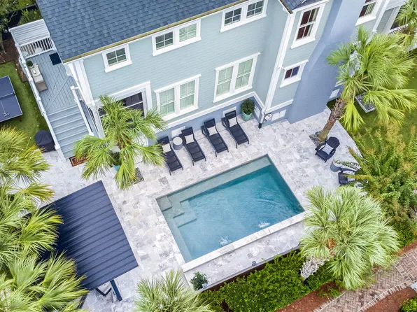557 Galera Ln, Mount Pleasant, SC 29464