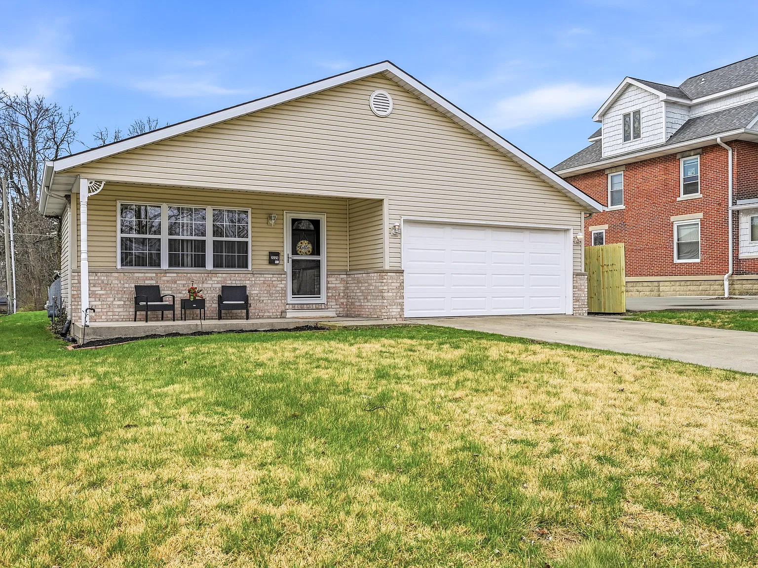 3 bed, 1181 sqft, $1,750 — Photo 1