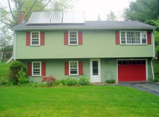 17 Hutchinson Rd, Attleboro, MA 02703