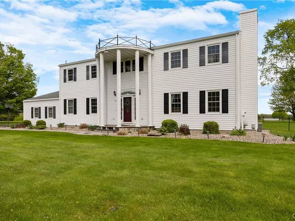 621 Deerfield Dr, Oneida, NY 13421