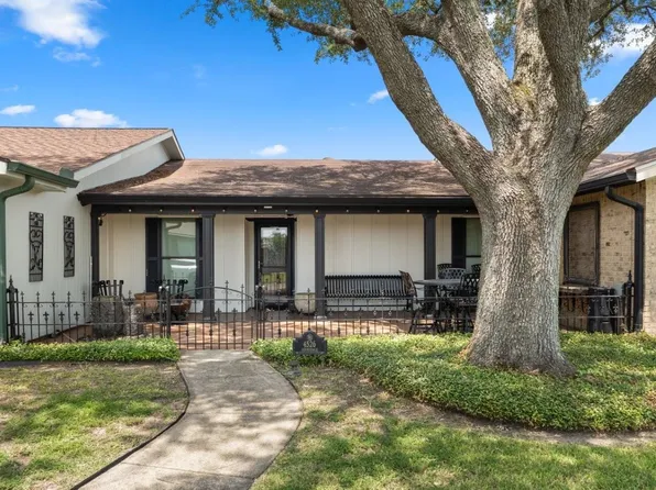 4526 Summerdale St, Lake Charles, LA 70605