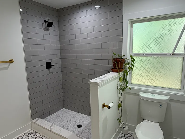 2510 Cascadilla St — Photo 27
