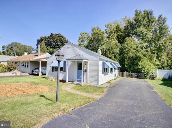 1215 Johnston Ave, Roslyn, PA 19001