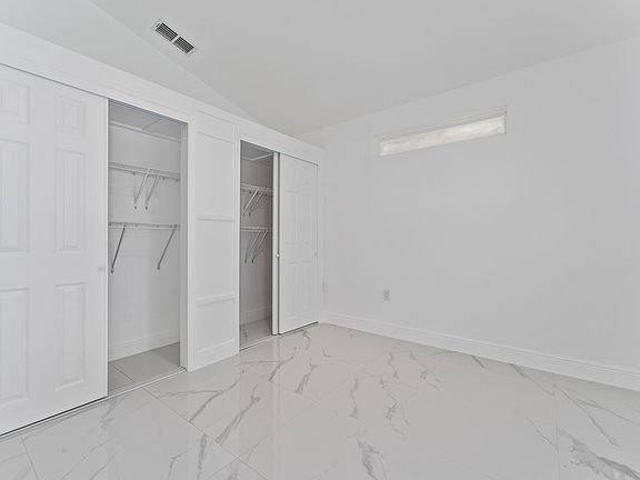 2nd image of 522 Valentina Ln