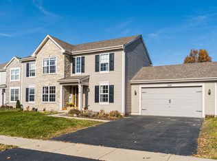 388 Horizon Ln, Dekalb, IL 60115