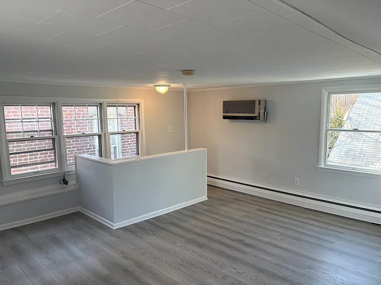 14 Main St #1 — Photo 19