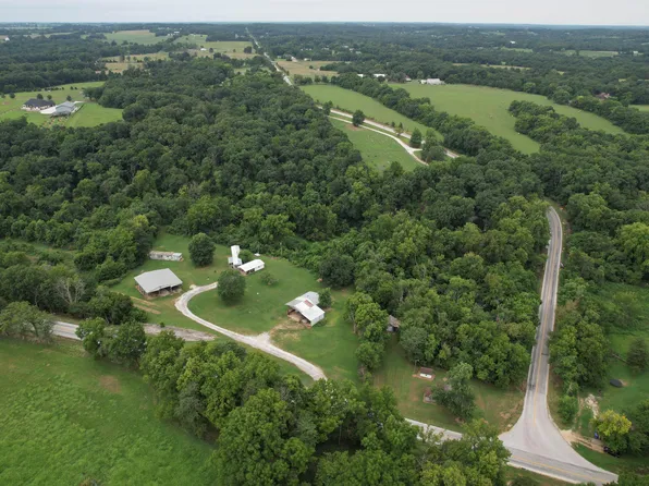 4467 Mo-125, Sparta, MO 65753