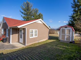 448 Pinhook Rd, Rogersville, TN 37857