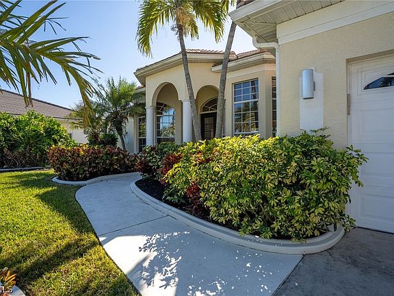 5th image of 2724 SW 45th St