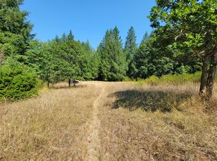 6697 Briceland Rd, Redway, CA 95560