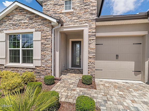2nd image of 380 Stirling Bridge Dr