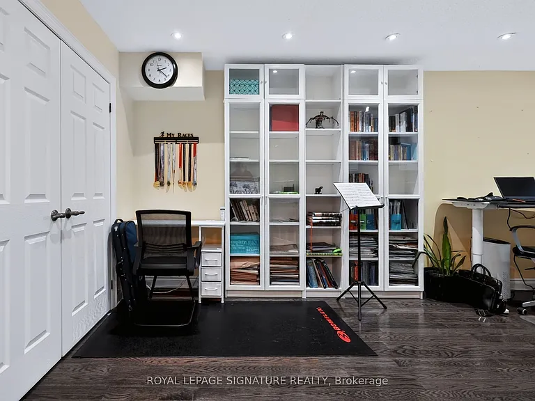 10 Clockwork Ln — Photo 37