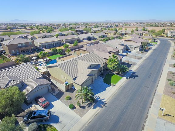4th image of 41903 W Almira Dr