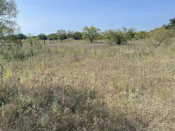 501 Us Highway 84 W, Goldthwaite, TX 76844