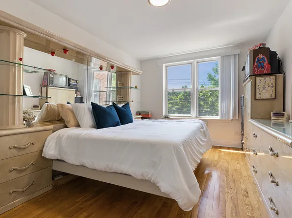 205 East 238th Street image 11 of 14