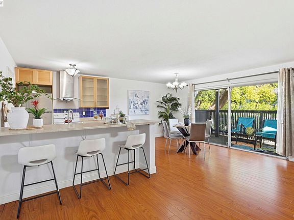 2nd image of 9085 Alcosta Blvd APT 321