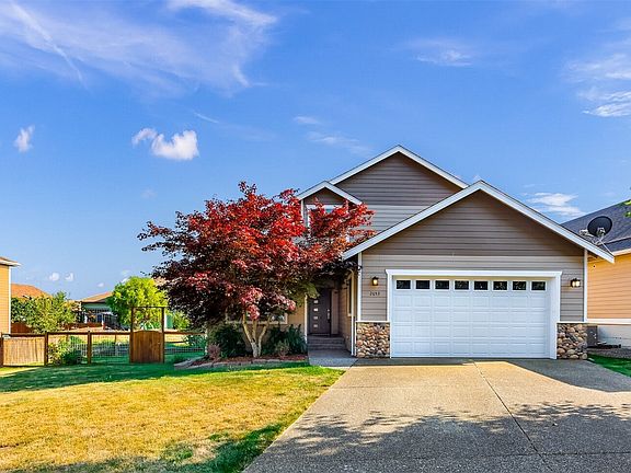 3rd image of 2653 Lochcarron Drive