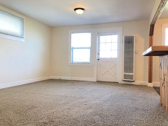3rd image of 224 Liberty St APT 4