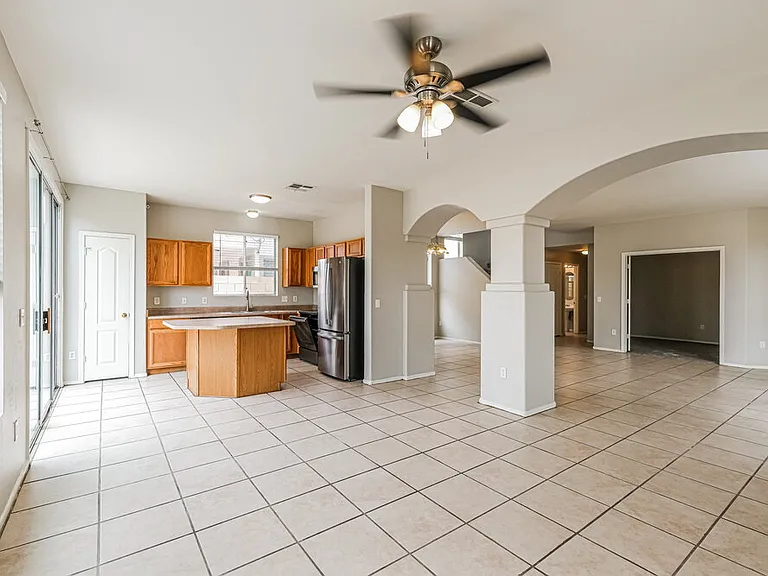 13519 W San Juan Ct — Photo 6
